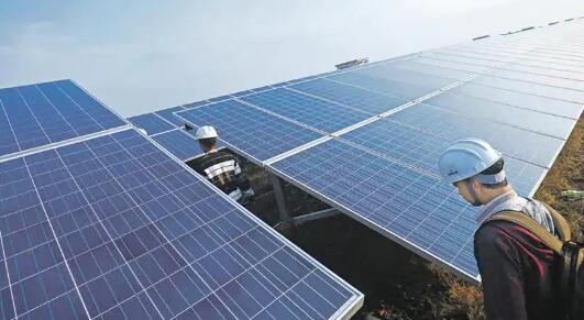 印度计划对经济特区的太阳能电池板制造商征税