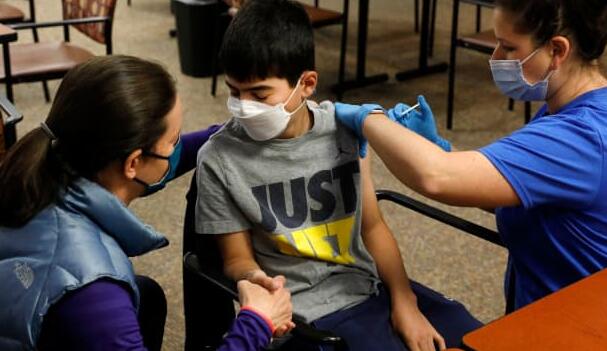 辉瑞要求FDA为5至11岁儿童批准疫苗